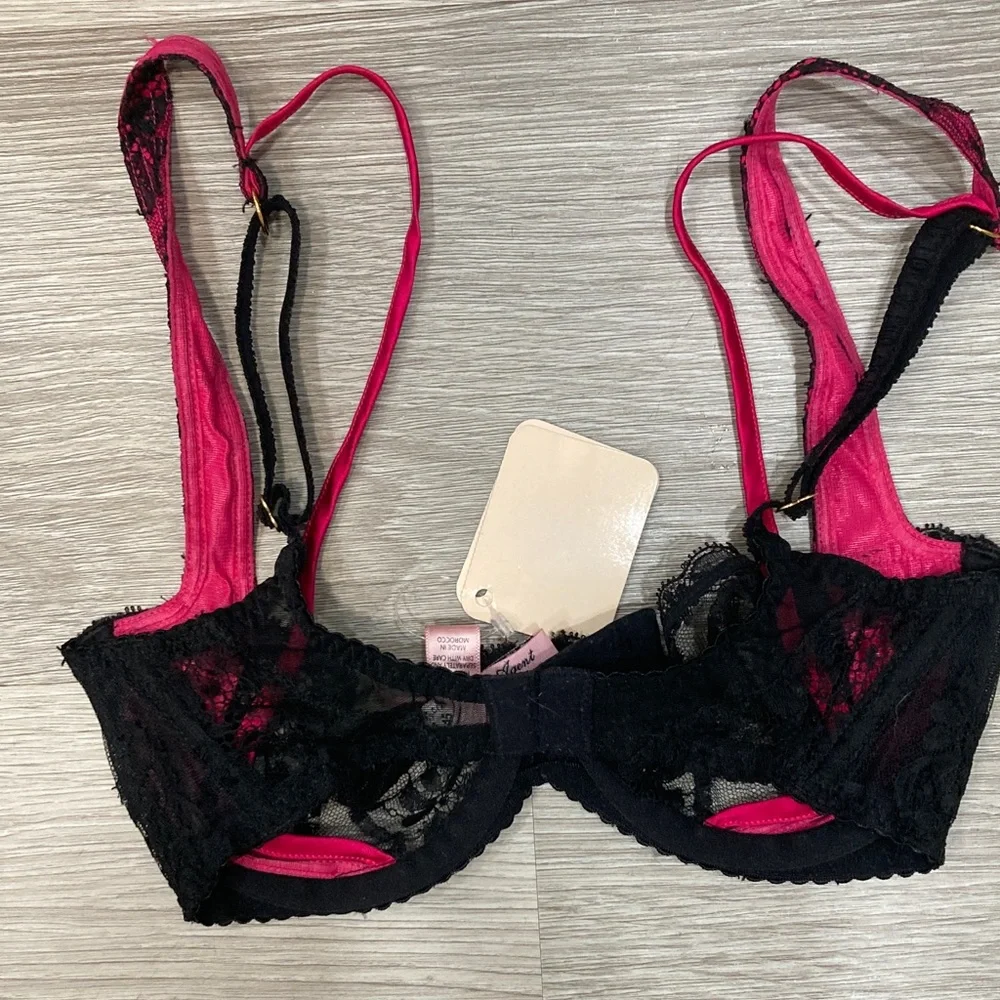 Agent Provocateur Black and Pink Lace Maddy Bra - Picture 3 of 7